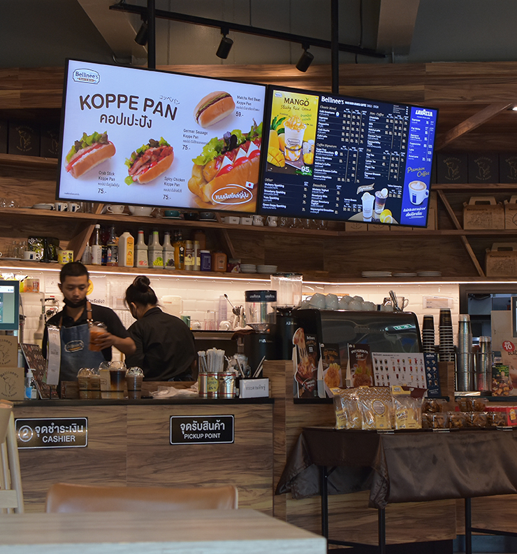 ezeeSyn cloud digital signage platform for Queue mmanagement